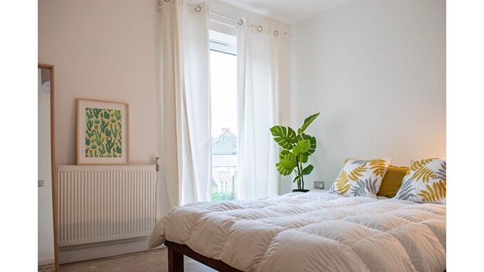1 Bedroom Flat To Rent In Geldeston Road, London, E5