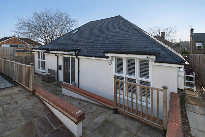 3 Bedroom Detached Bungalow For Sale In Deaconsfield Road, Hemel Hempstead, HP3