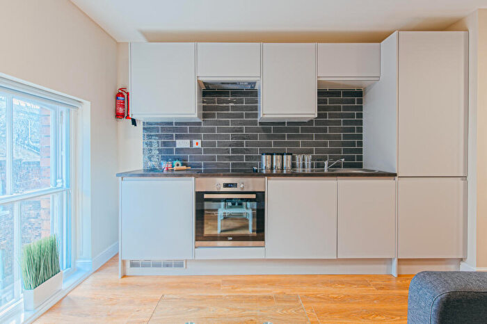 Studio To Rent In Apt, St Paul's #, LS1