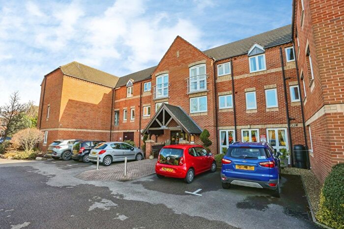 2 Bedroom Flat For Sale In Giles Court, Rectory Road, West Bridgford, Nottingham, NG2