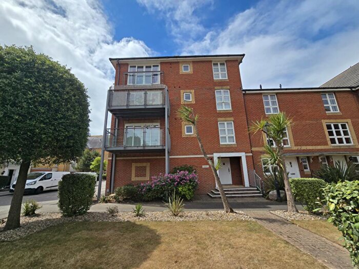 2 Bedroom Apartment To Rent In Caroline Way, Sovereign Harbour North, Eastbourne, BN23