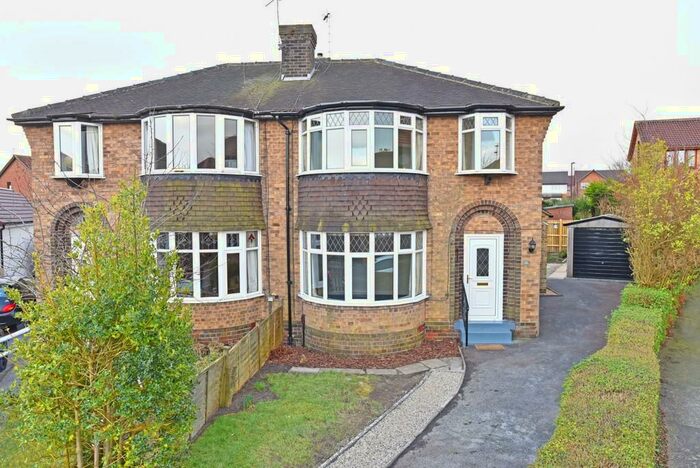 3 Bedroom Semi-Detached House To Rent In Rossett Way, Harrogate, HG2