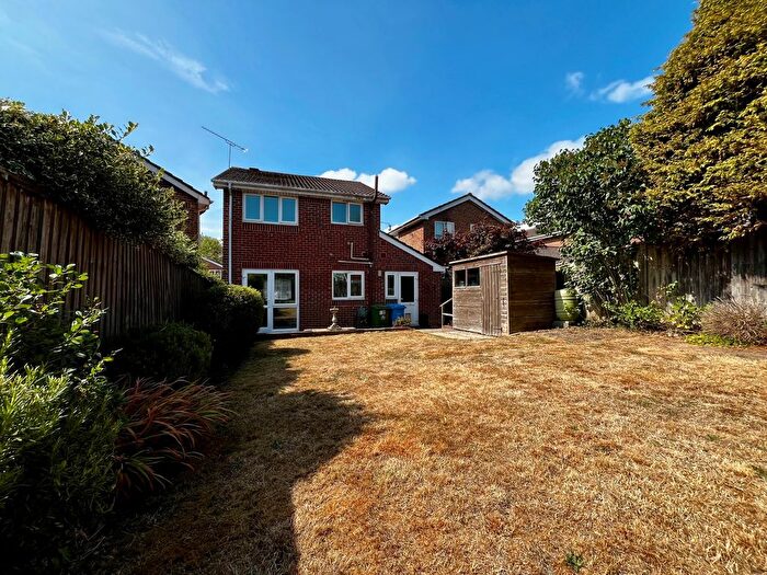 3 Bedroom Property To Rent In Radipole Road, Poole, BH17