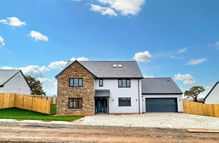 5 Bedroom Detached House To Rent In Spreyton, Crediton, Devon, EX17