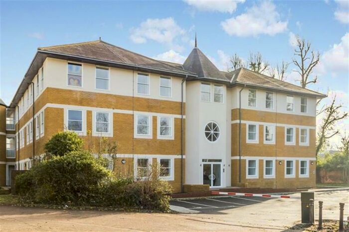 1 Bedroom Apartment To Rent In Brook House, Cricket Green, Cr, CR4