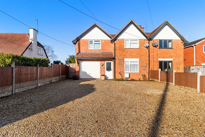 3 Bedroom Semi Detached House For Sale In Hereford Road, Leigh Sinton, Malvern, Worcestershire, WR13