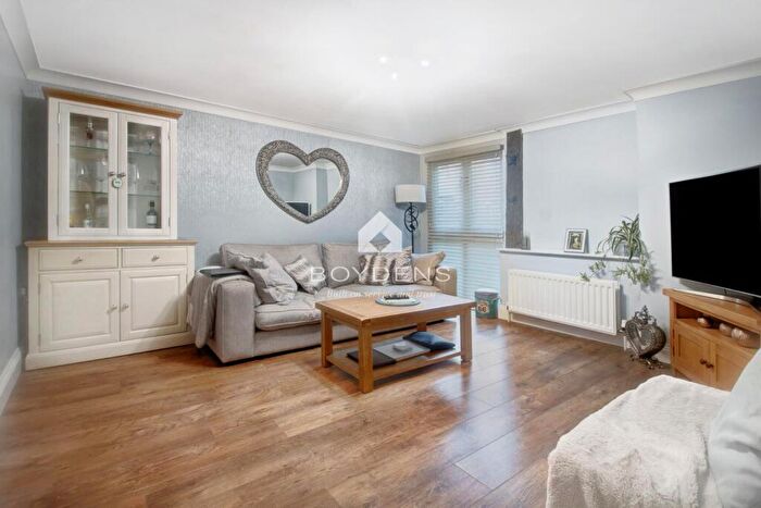 2 Bedroom Apartment To Rent In St Michael's Mews, Braintree, CM7