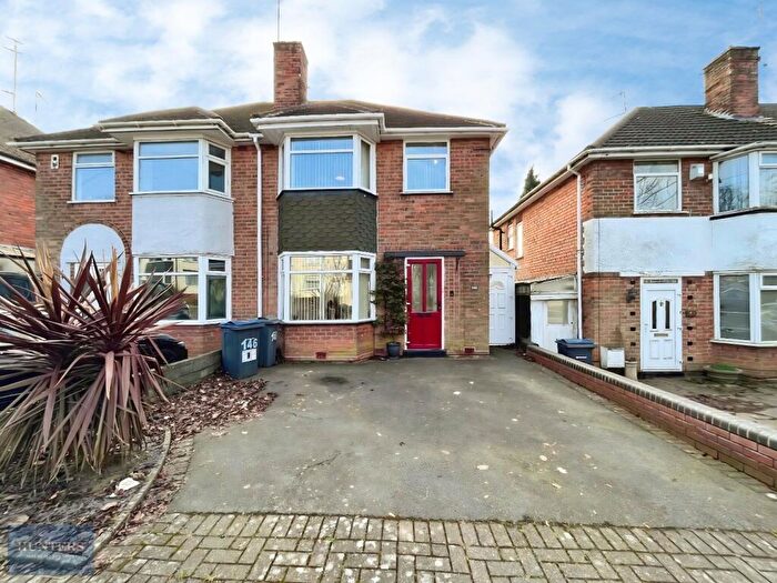 3 Bedroom Semi-Detached House To Rent In Quinton Lane, Quinton, Birmingham, B32