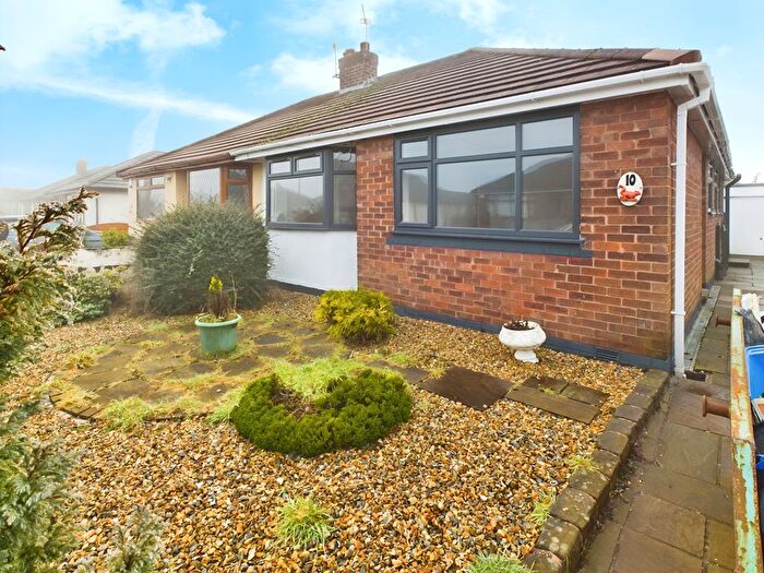 3 Bedroom Bungalow To Rent In Coach House Drive, Shevington, WN6
