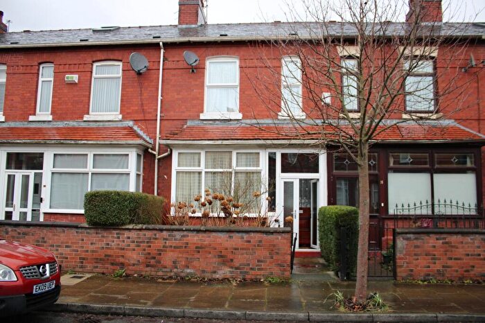 3 Bedroom Terraced House For Sale In Thorpe Street, Old Trafford, Manchester., M16
