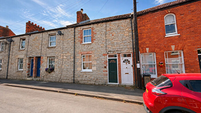 2 Bedroom Terraced House For Sale In Northload Street, Glastonbury, BA6