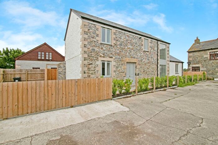 3 Bedroom Barn Conversion For Sale In Treeve Lane, Connor Downs, Hayle, Cornwall, TR27