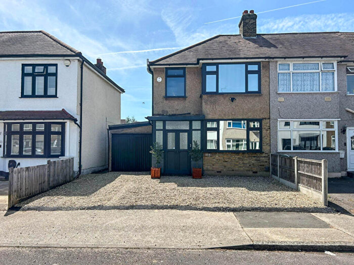 3 Bedroom Semi-Detached House For Sale In Essex Road, Romford, RM7