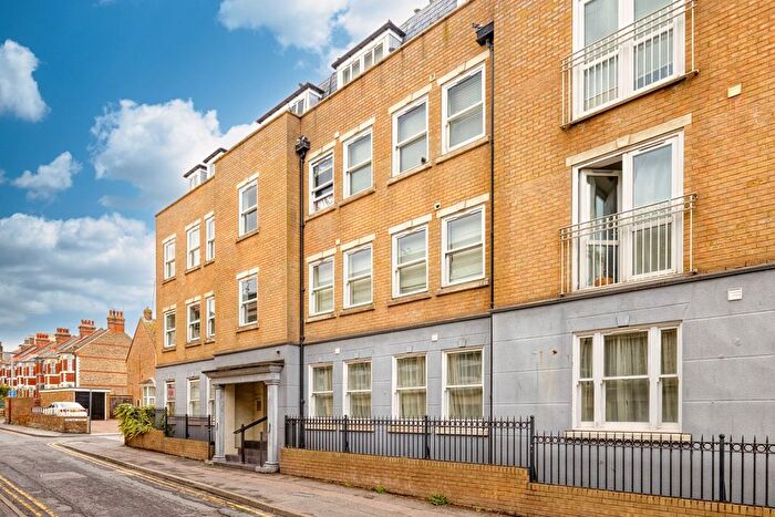 2 Bedroom Flat For Sale In Colette House, George Street, Ramsgate, Kent, CT11