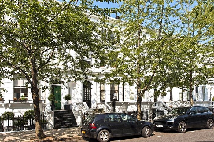 2 Bedroom Flat For Sale In Palace Gardens Terrace, London, W8