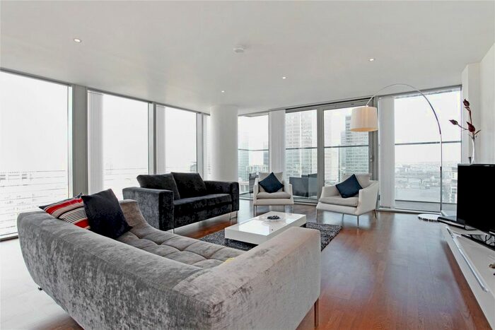 3 Bedroom Flat For Sale In Marsh Wall, London, E14