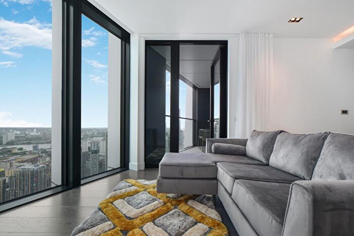 1 Bedroom Flat To Rent In Amory Tower, Marsh Wall, E14