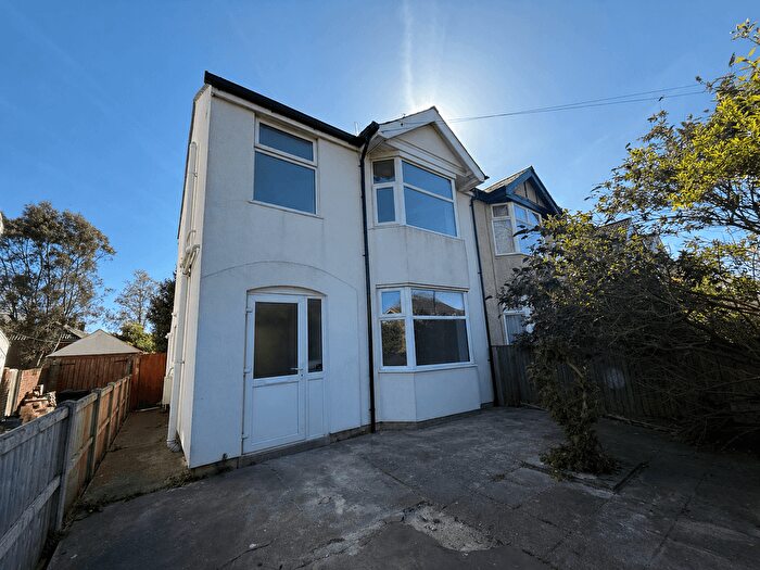 3 Bedroom Semi Detached House To Rent In Lowestoft, NR33