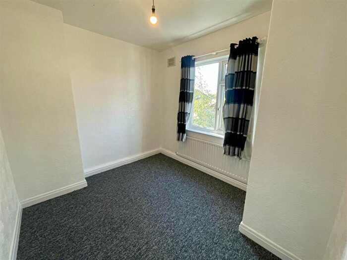 2 Bedroom Semi-Detached House For Sale In The Causeway, Darlington, DL1