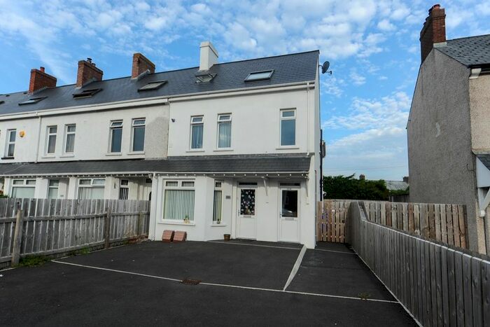 2 Bedroom Flat For Sale In Cregagh Road, Belfast, BT6