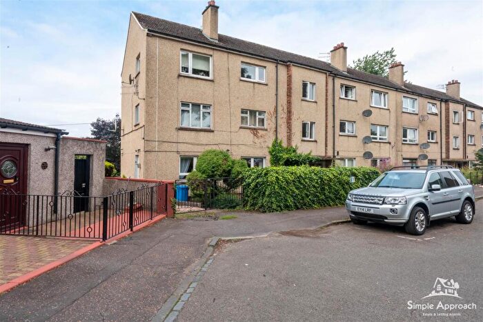 2 Bedroom Flat For Sale In Brownhill Road, Dundee, DD2