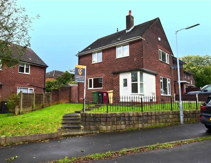 3 Bedroom Semi-Detached House To Rent In Rye Hill, Westhoughton, Bolton, BL5