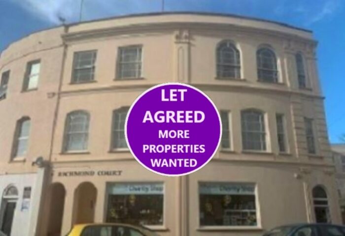 1 Bedroom Flat To Rent In Richmond Court, Richmond Place, Dawlish, EX7