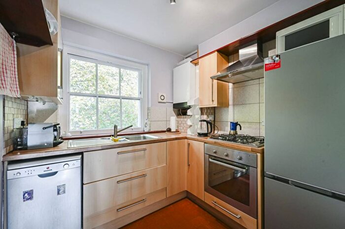 1 Bedroom Flat To Rent In X, Bloomsbury, London, WC1H