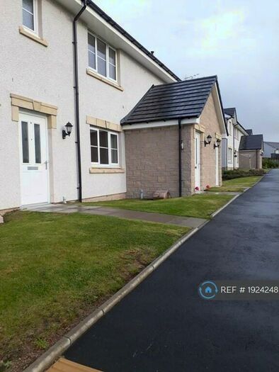 2 Bedroom Flat To Rent In Skene View, Westhill, AB32