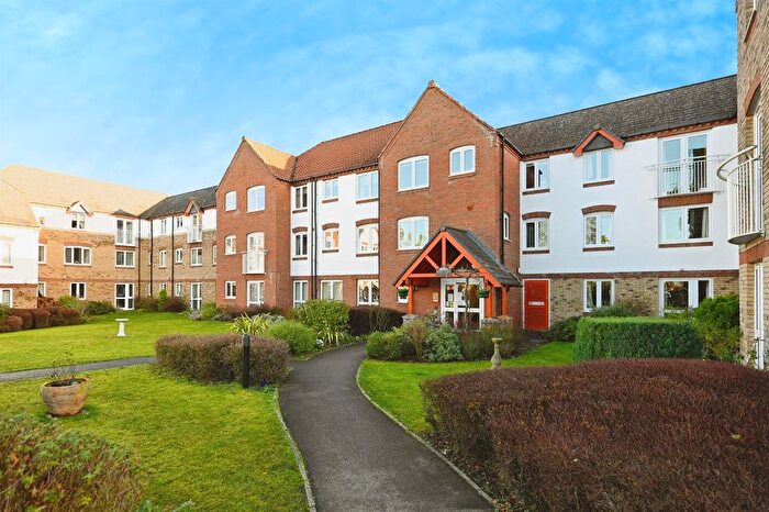 2 Bedroom Flat For Sale In Priory Road, Downham Market, PE38