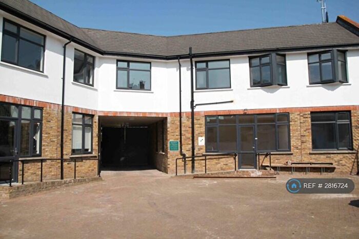 1 Bedroom Flat To Rent In Avenue Road, London, NW10