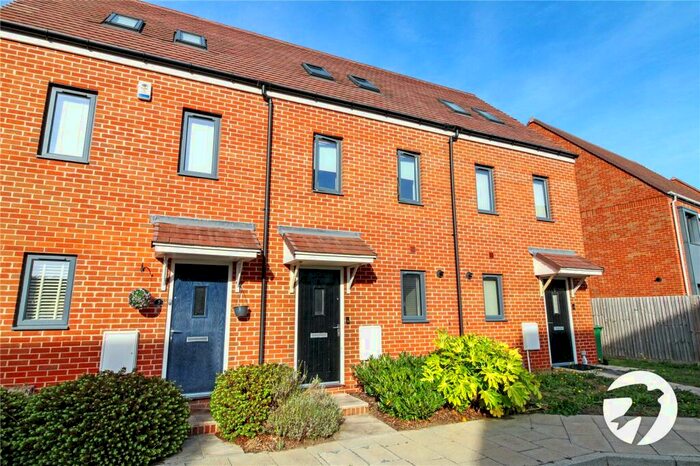 2 Bedroom Terraced House To Rent In Swann Street, Castle Hill, Ebbsfleet Valley, Swanscombe, DA10