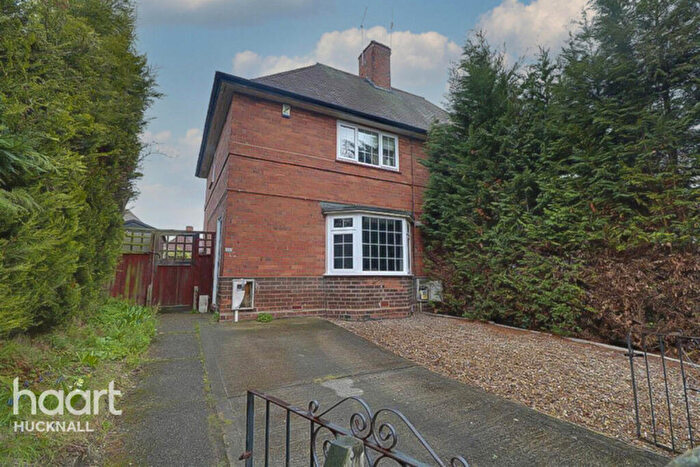 2 Bedroom Semi-Detached House For Sale In Ventnor Rise, Nottingham, NG5