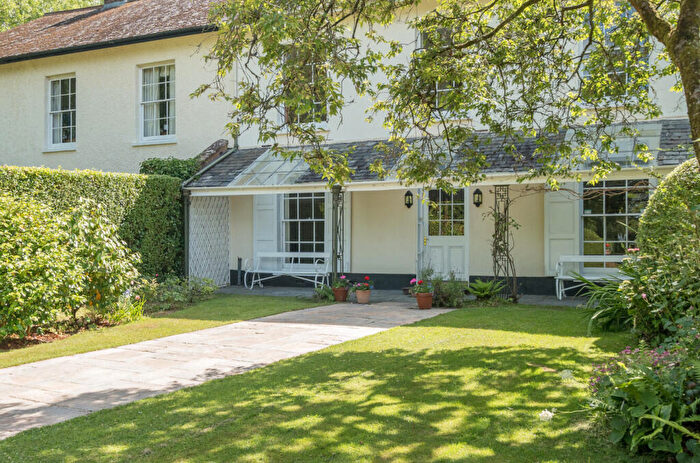 6 Bedroom Terraced House For Sale In Tidcombe Lane, Tiverton, Devon, EX16
