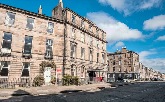 1 Bedroom Flat To Rent In Abercromby Place, Edinburgh, EH3