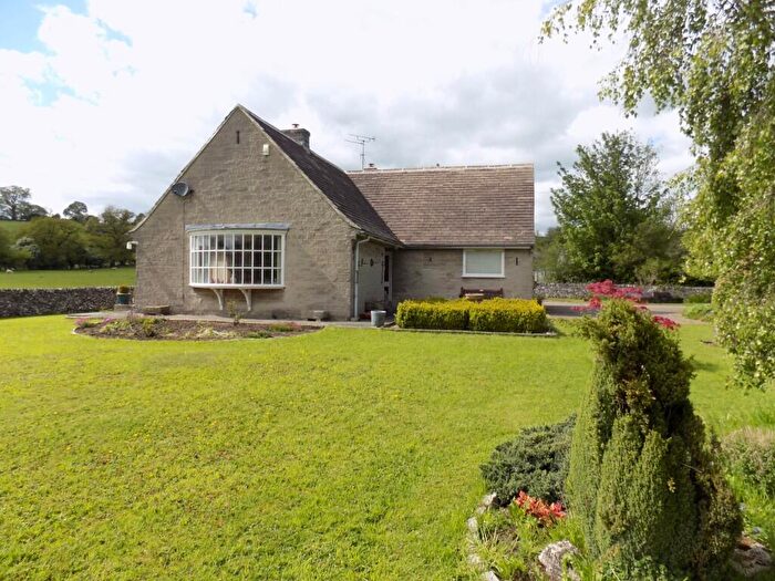2 Bedroom Detached Bungalow For Sale In Brookfields, Fenny Bentley, DE6