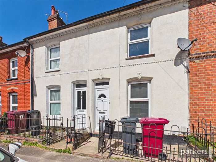 3 Bedroom Terraced House To Rent In Francis Street, Reading, Berkshire, RG1