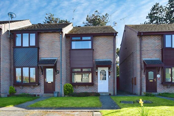 2 Bedroom End Of Terrace House For Sale In Pritchard Close, Sheffield, South Yorkshire, S12