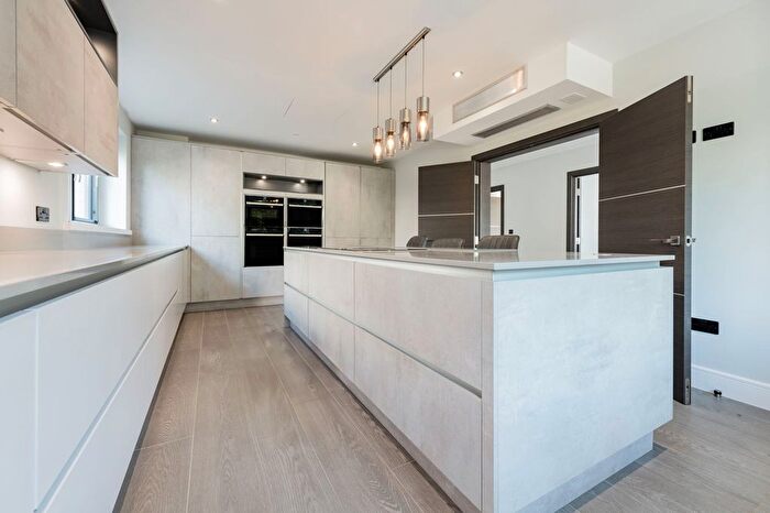 5 Bedroom Detached House For Sale In Yachthaven, Hayling Island, Hampshire, PO11