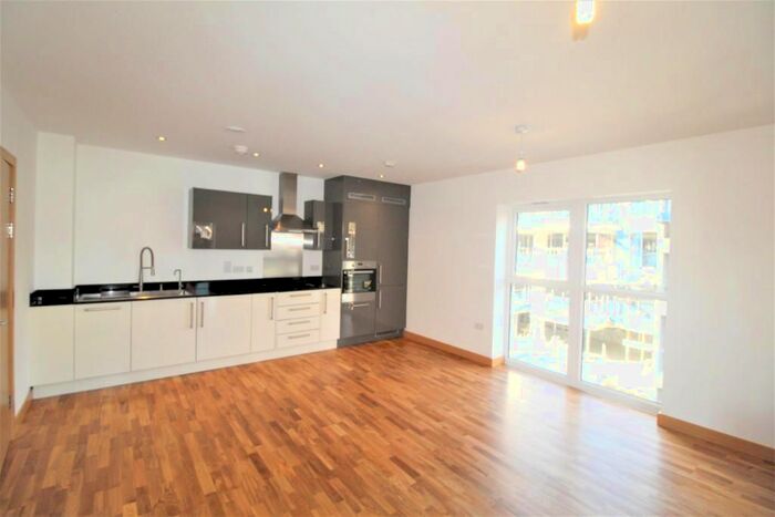2 Bedroom Flat To Rent In William Mundy Way, Dartford DA1