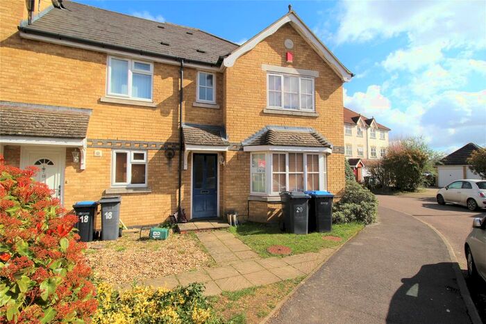 5 Bedroom Terraced House To Rent In Nightingale Shott, Egham, Surrey, TW20