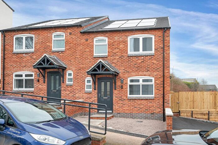 3 Bedroom Semi-Detached House To Rent In Beck Mill Lane, Melton Mowbray, LE13