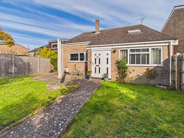 4 Bedroom Detached House For Sale In Honeymeade Close, Stanton, IP31