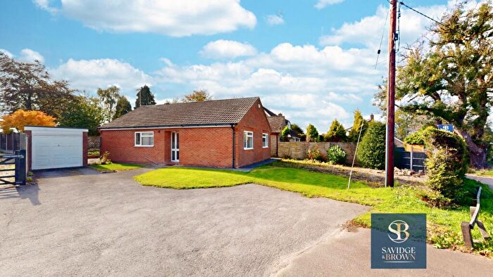 2 Bedroom Bungalow For Sale In Wingfield Road, Oakerthorpe, DE55