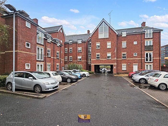 2 Bedroom Flat For Sale In Wellington Road, Eccles, Manchester, M30