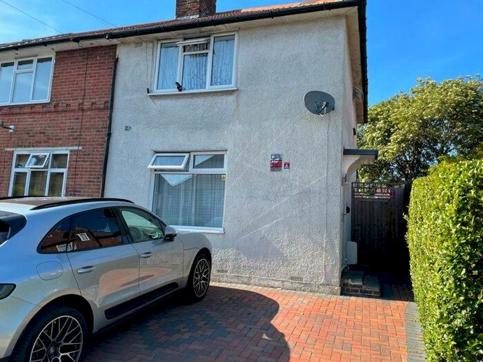 2 Bedroom End Of Terrace House To Rent In Abbots Road, Edgware, HA8