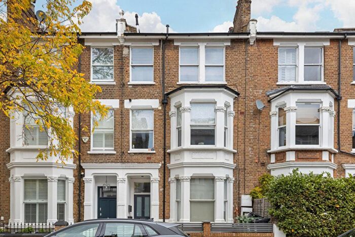 3 Bedroom Flat For Sale In Lena Gardens, London, W6