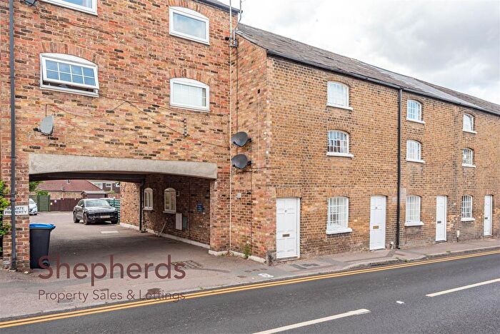 1 Bedroom Maisonette For Sale In High Street, Roydon, CM19