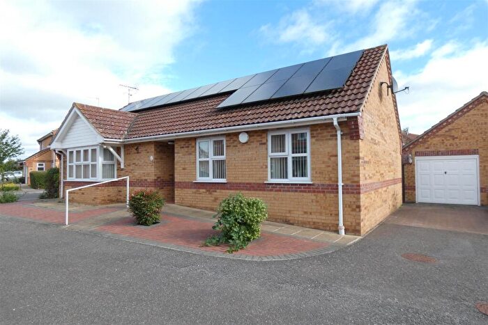 3 Bedroom Detached Bungalow To Rent In Jubilee Road, Lakenheath, IP27