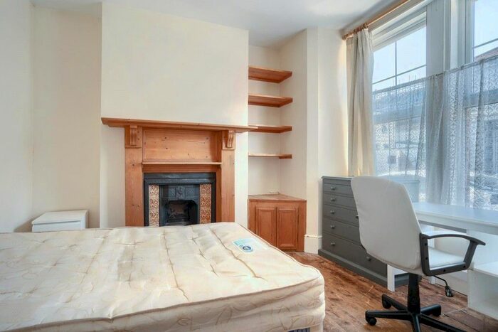 4 Bedroom Terraced House To Rent In Trinity Street, Brighton, BN2